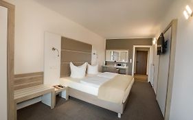 Confour Hotel
